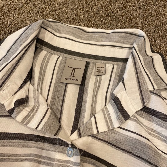 Women’s dress - Picture 4 of 4